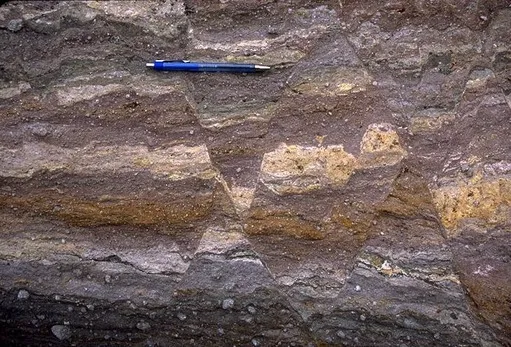 Fracture (geology) Image